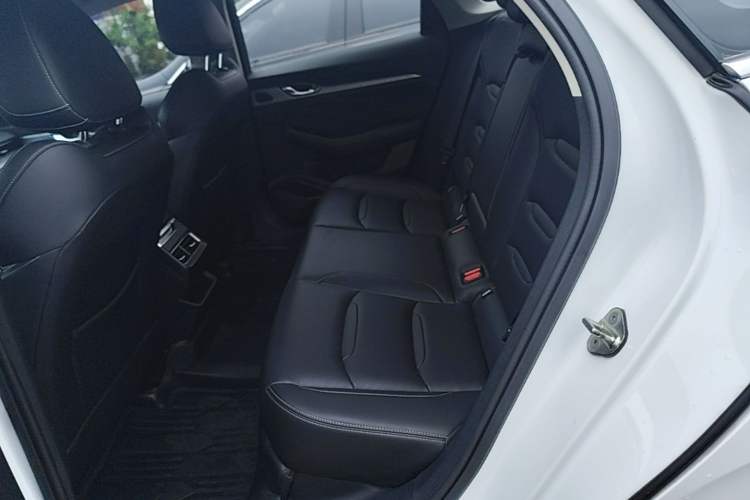 Used Geely Auto Preface 2021 2.0TD Luxury Version Left Rear Seat