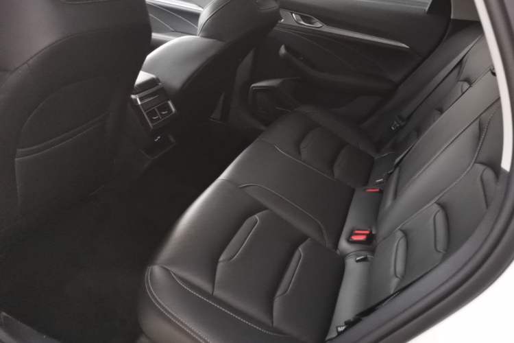 Used Geely Auto Preface 2021 2.0TD Luxury Version Left Rear Seat