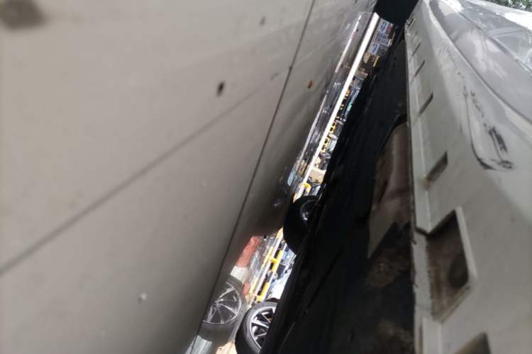 Used Geely Auto Preface 2021 Revised Version 2.0TD Luxury Edition Left Side Sill