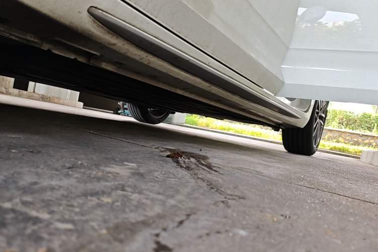 Used Geely Auto Preface 2021 2.0TD Flagship Edition Left Side Sill