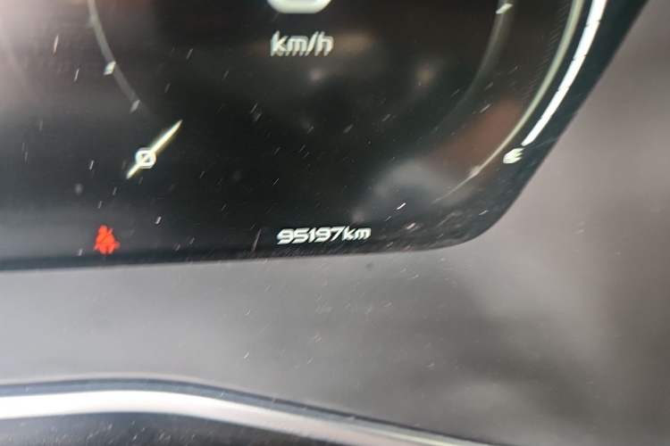 Used Geely Auto Preface 2021 2.0TD Luxury Version Odometer Close Up