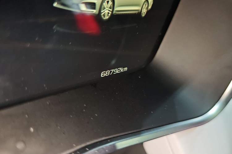 Used Geely Auto Preface 2021 Revised Version 2.0TD Luxury Edition Odometer Close Up