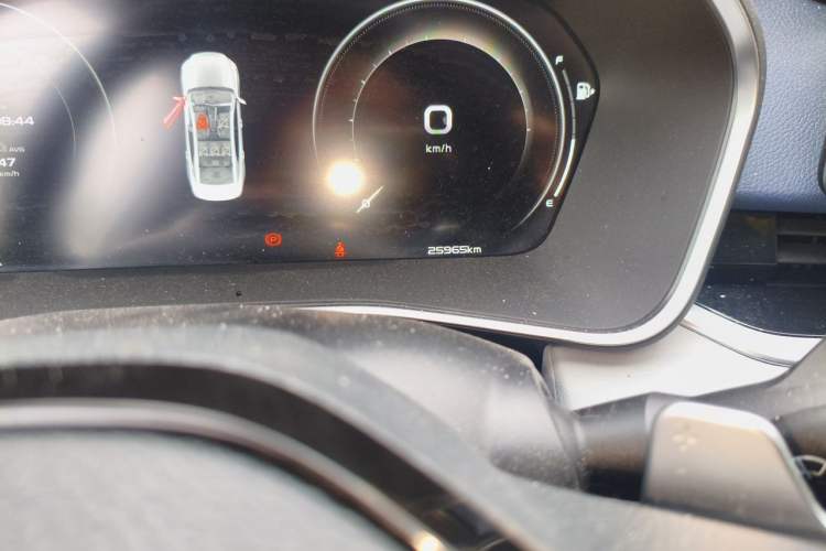 Used Geely Auto Preface 2021 2.0TD Luxury Version Odometer Close Up