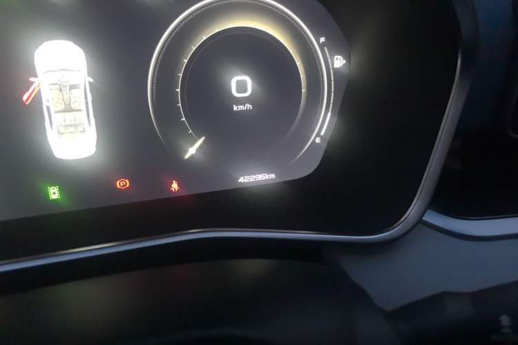 Used Geely Auto Preface 2021 2.0TD Luxury Version Odometer Close Up