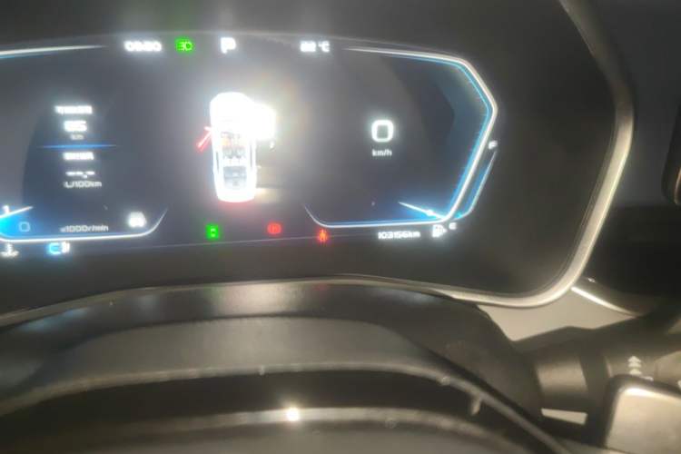 Used Geely Auto Preface 2021 Revised Version 2.0TD Luxury Edition Odometer Close Up