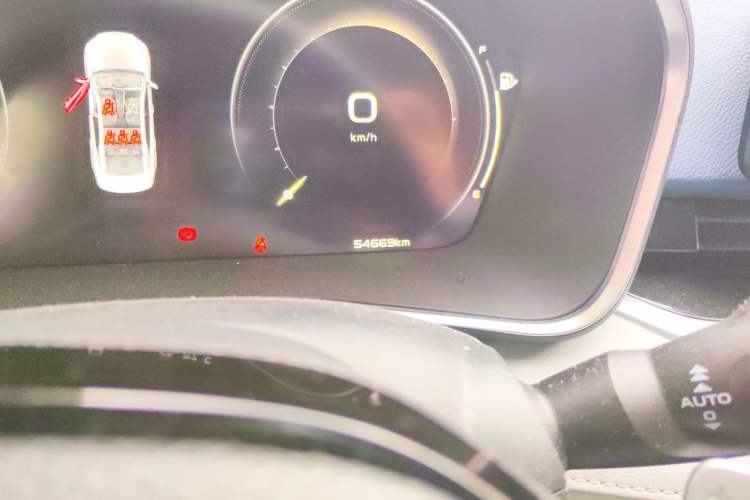 Used Geely Auto Preface 2021 Revised Version 2.0TD Luxury Edition Odometer Close Up