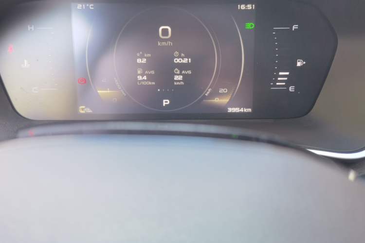 Used Geely Auto Preface 2021 2.0TD Luxury Version Odometer Close Up