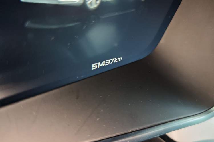 Used Geely Auto Preface 2021 Revised Version 2.0TD Luxury Edition Odometer Close Up