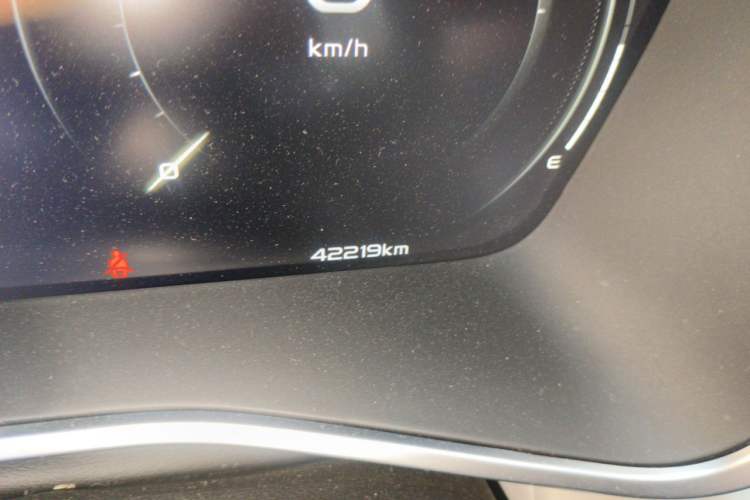 Used Geely Auto Preface 2021 2.0TD Luxury Version Odometer Close Up