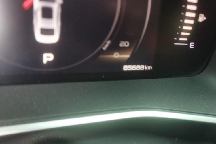 Used Geely Auto Preface 2021 2.0TD Luxury Version Odometer Close Up