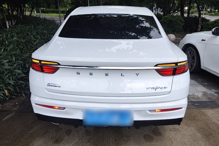 Used Geely Auto Preface 2021 2.0TD Luxury Version Rear