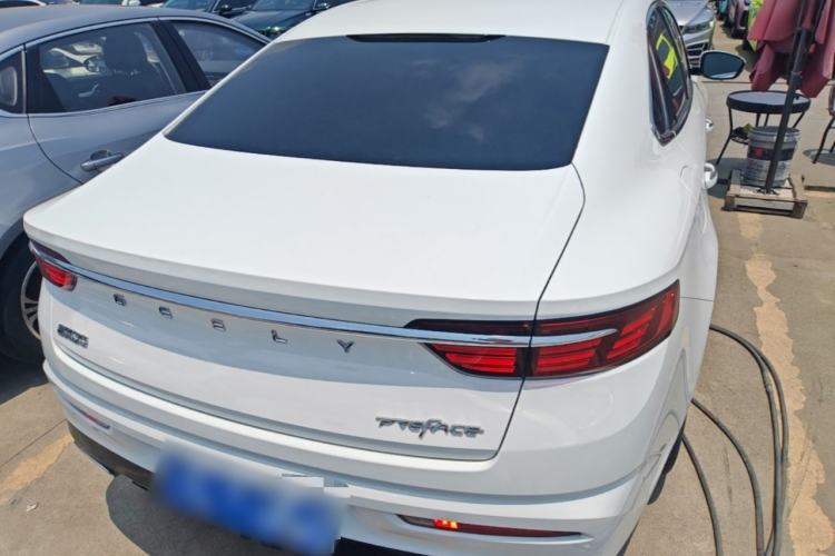 Used Geely Auto Preface 2021 Revised Version 2.0TD Luxury Edition Rear