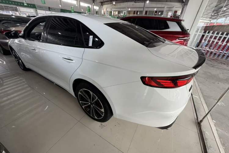 Used Geely Auto Preface 2021 2.0TD Space-Time Edition Hao Yue Rear Left 45 Deg