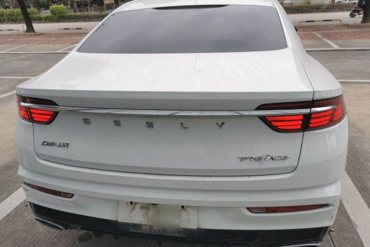 Used Geely Auto Preface 2021 Revised Version 2.0TD Luxury Edition Rear