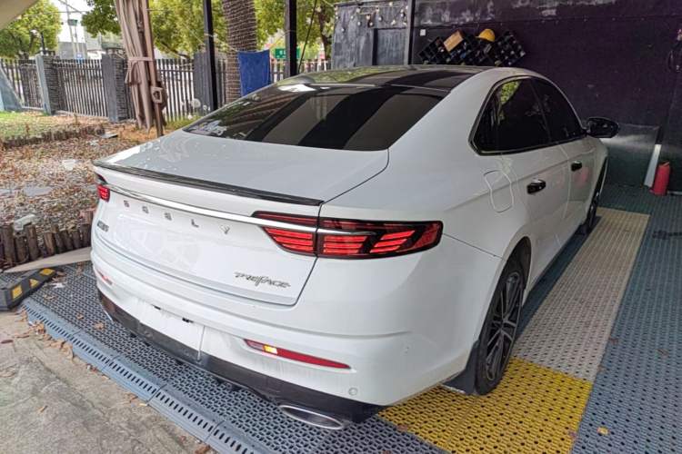 Used Geely Auto Preface 2021 Revised Version 2.0TD Luxury Edition Rear Right 45 Deg
