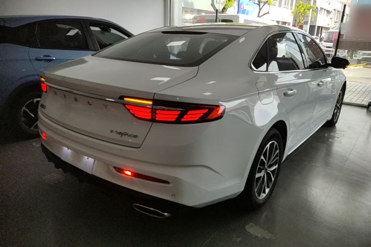 Used Geely Auto Preface 2021 2.0TD Luxury Version Rear Right 45 Deg