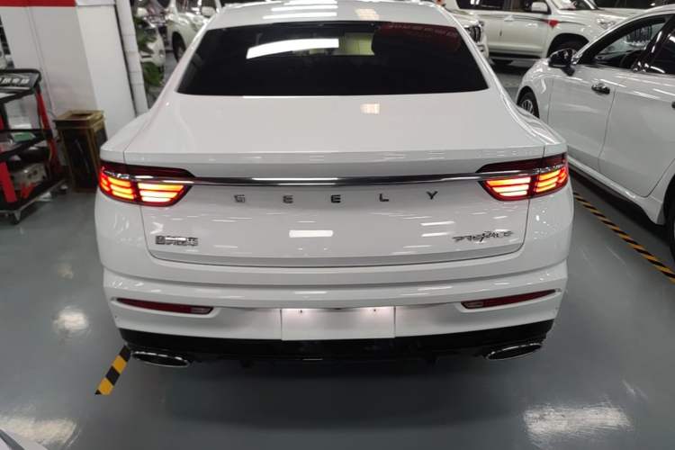 Used Geely Auto Preface 2021 2.0TD Luxury Version Rear