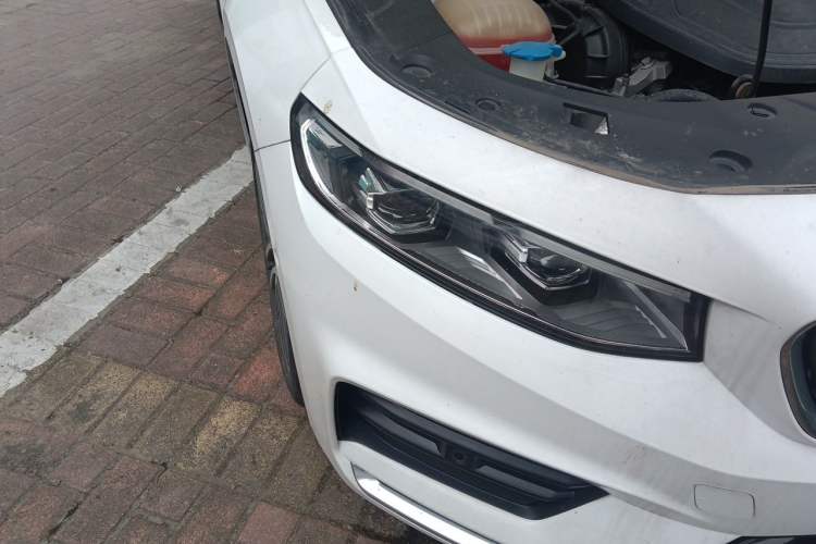Used Geely Auto Preface 2021 Revised Version 2.0TD Luxury Edition Right Front Headlight