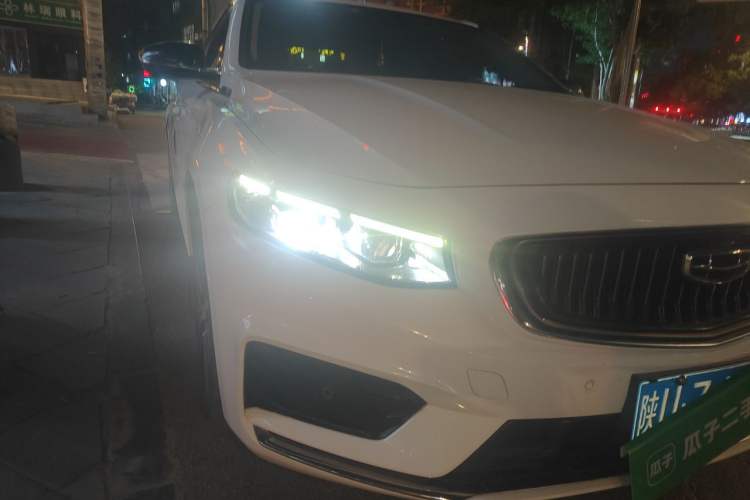 Used Geely Auto Preface 2021 Revised Version 2.0TD Luxury Edition Right Front Headlight