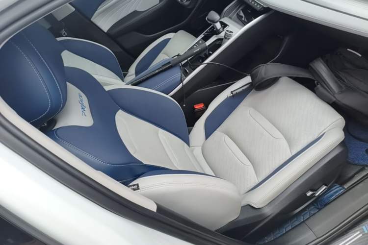 Used Geely Auto Preface 2021 Revised Version 2.0TD Luxury Edition Right Front Seat