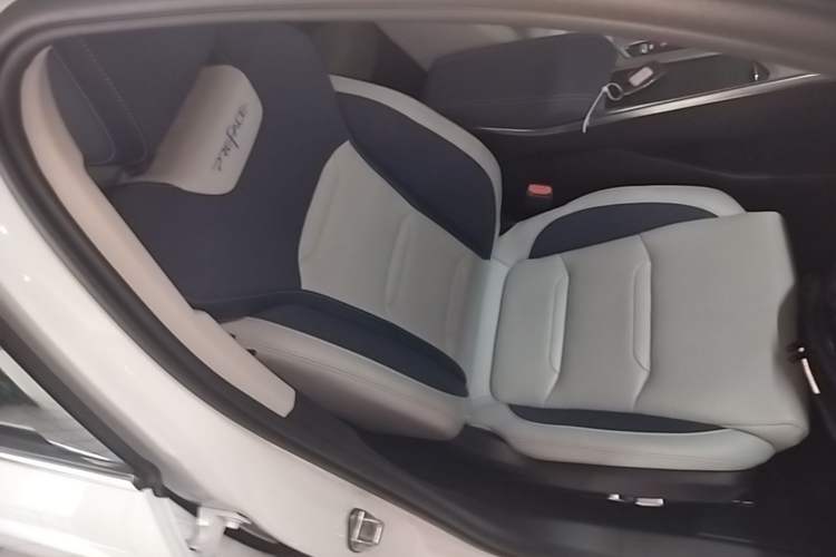 Used Geely Auto Preface 2021 2.0TD Flagship Edition Right Front Seat