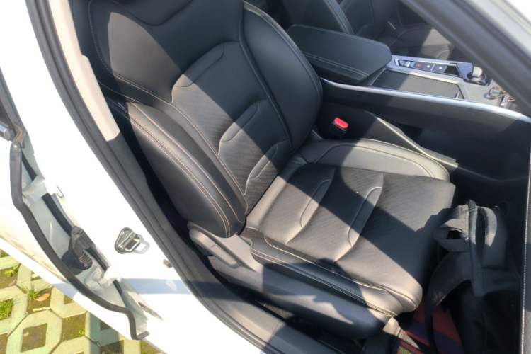 Used Geely Auto Preface 2021 2.0TD Luxury Version Right Front Seat