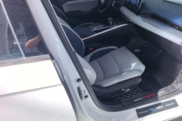 Used Geely Auto Preface 2021 2.0TD Luxury Version Right Front Seat