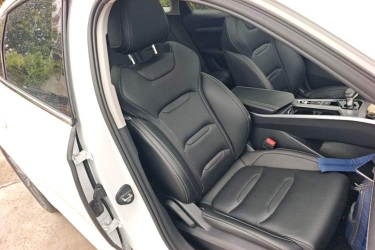 Used Geely Auto Preface 2021 2.0TD Luxury Version Right Front Seat