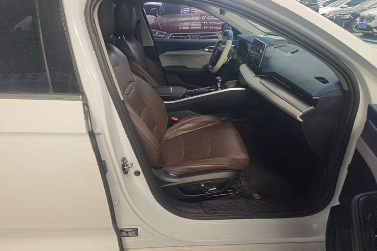 Used Geely Auto Preface 2021 Revised Version 2.0TD Luxury Edition Right Front Seat