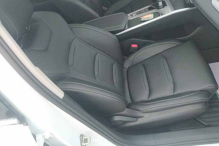 Used Geely Auto Preface 2021 2.0TD Luxury Version Right Front Seat