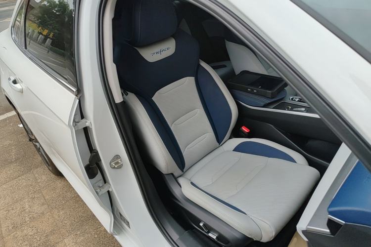 Used Geely Auto Preface 2021 Revised Version 2.0TD Luxury Edition Right Front Seat
