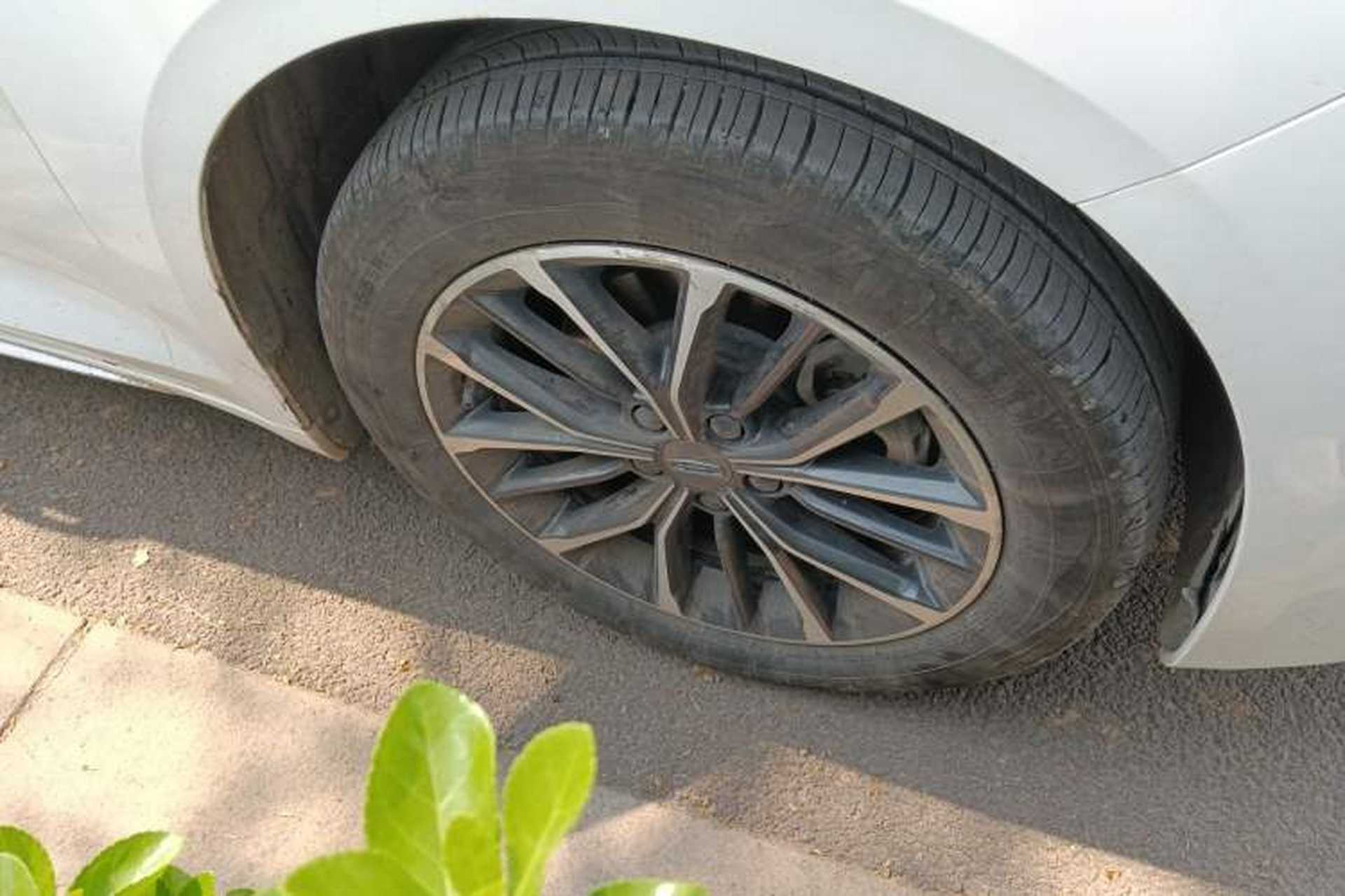 Used Geely Auto Preface 2021 2.0TD Luxury Version Right Front Wheel Hub
