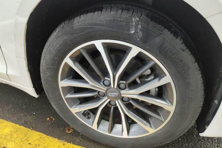 Used Geely Auto Preface 2021 2.0TD Luxury Version Right Front Wheel Hub