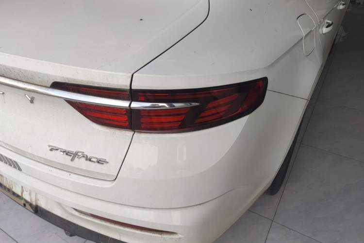 Used Geely Auto Preface 2021 2.0TD Luxury Version Right Rear Taillight