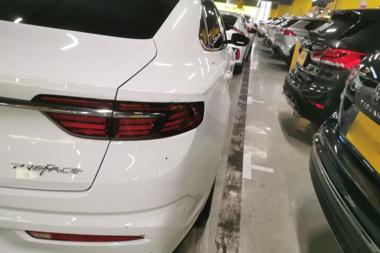 Used Geely Auto Preface 2021 Revised Version 2.0TD Luxury Edition Right Rear Taillight