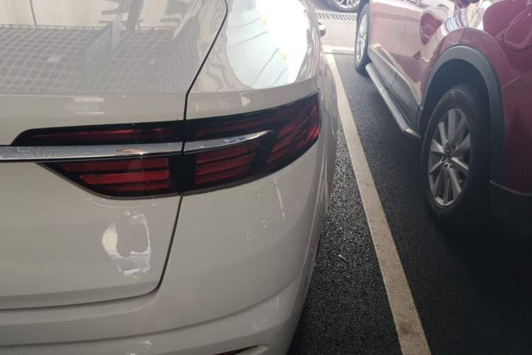 Used Geely Auto Preface 2021 Revised Version 2.0TD Luxury Edition Right Rear Taillight