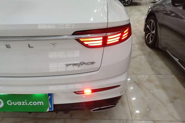 Used Geely Auto Preface 2021 Revised Version 2.0TD Luxury Edition Right Rear Taillight
