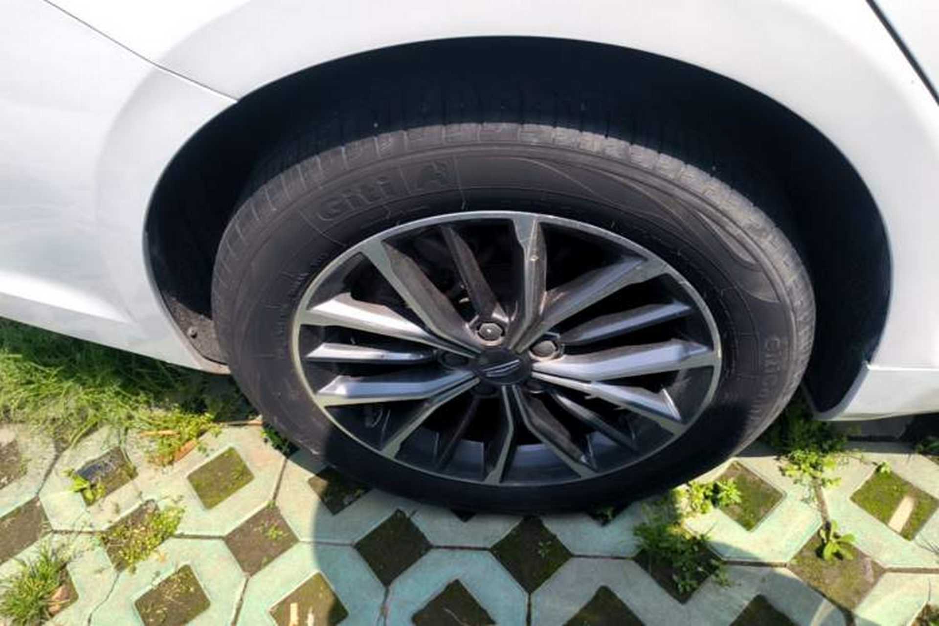 Used Geely Auto Preface 2021 2.0TD Luxury Version Right Rear Wheel Hub