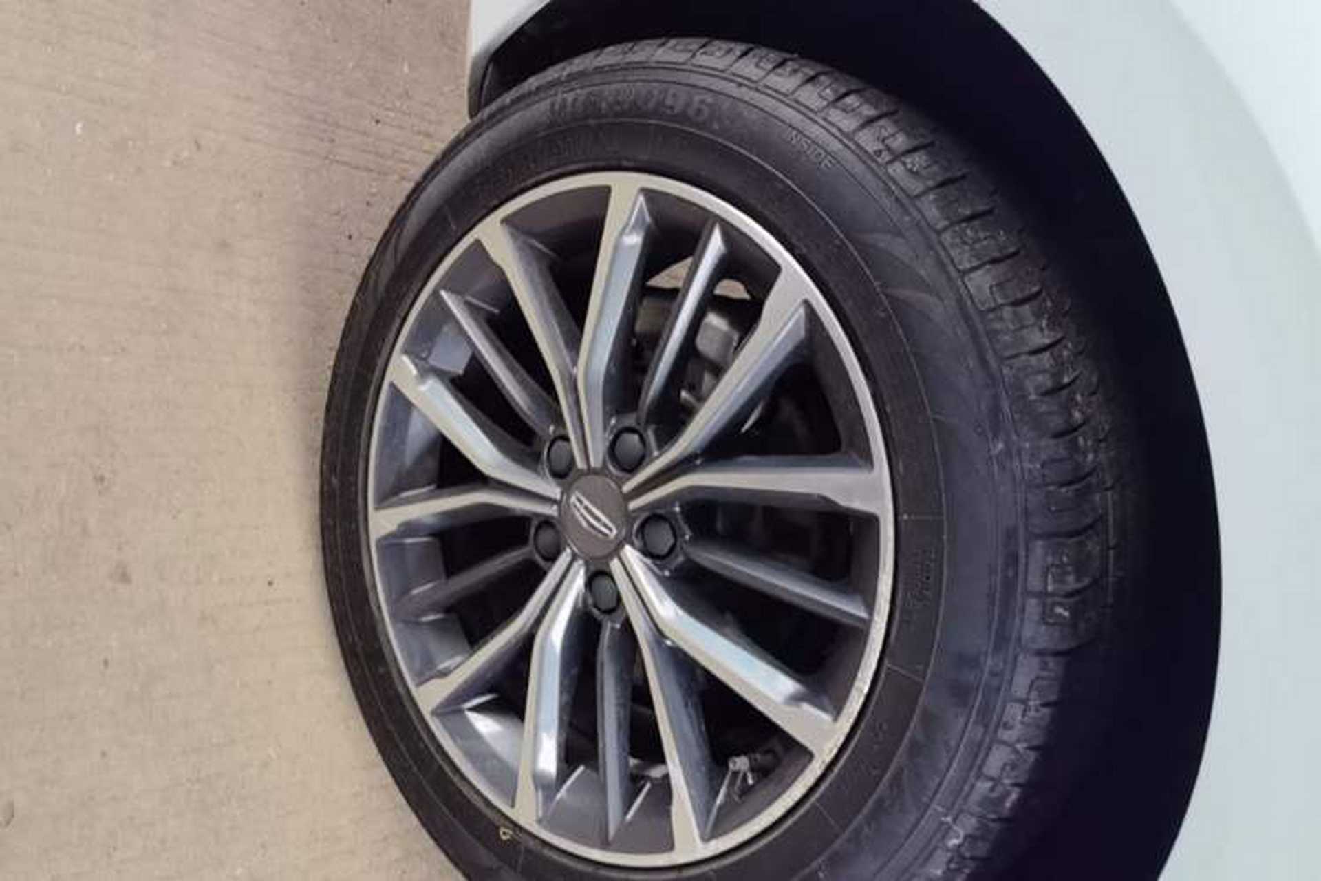 Used Geely Auto Preface 2021 2.0TD Luxury Version Right Rear Wheel Hub