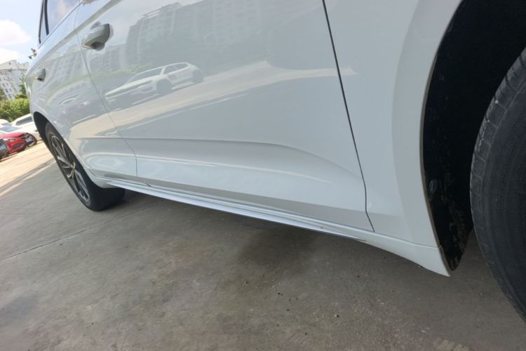 Used Geely Auto Preface 2021 2.0TD Luxury Version Right Side Sill