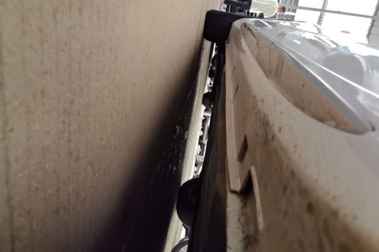 Used Geely Auto Preface 2021 2.0TD Luxury Version Right Side Sill