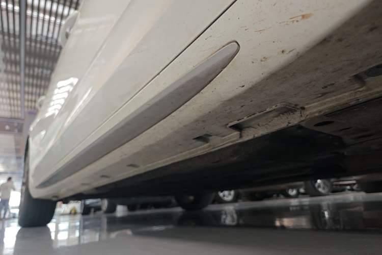 Used Geely Auto Preface 2021 Revised Version 2.0TD Luxury Edition Right Side Sill