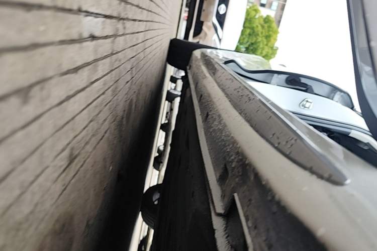 Used Geely Auto Preface 2021 2.0TD Luxury Version Right Side Sill