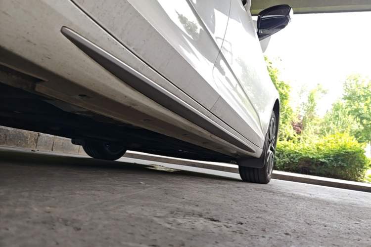 Used Geely Auto Preface 2021 2.0TD Flagship Edition Right Side Sill