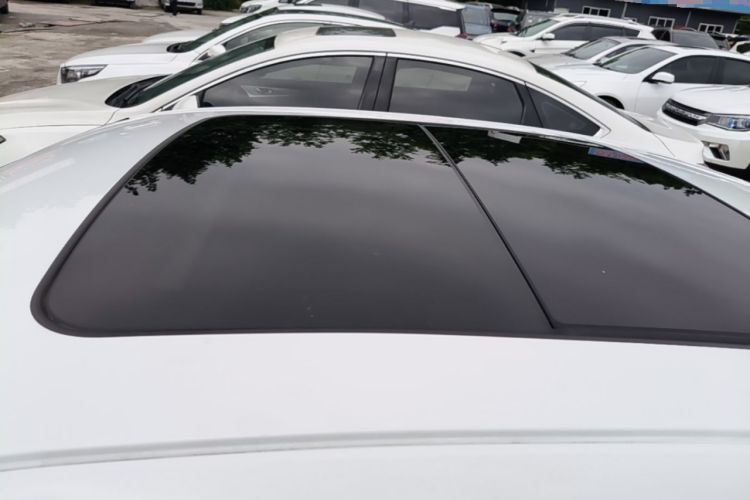 Used Geely Auto Preface 2021 Revised Version 2.0TD Luxury Edition Roof