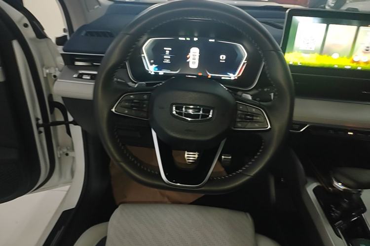 Used Geely Auto Preface 2021 2.0TD Luxury Version Steering Wheel