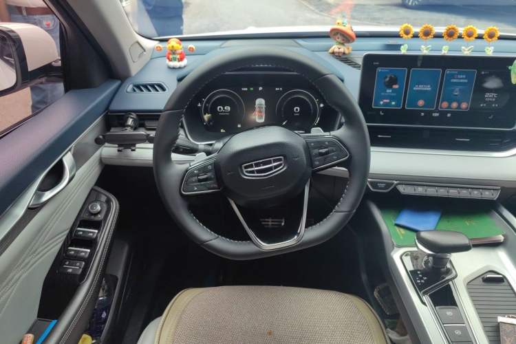 Used Geely Auto Preface 2021 2.0TD Designer's Recommended Edition Steering Wheel
