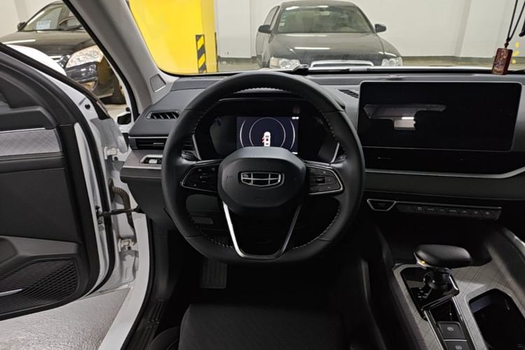 Used Geely Auto Preface 2021 2.0TD Luxury Version Steering Wheel