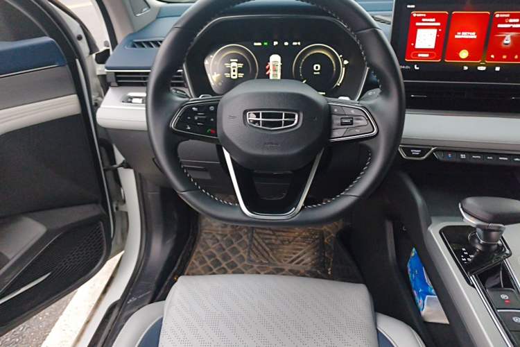 Used Geely Auto Preface 2021 2.0TD Designer's Recommended Edition Steering Wheel