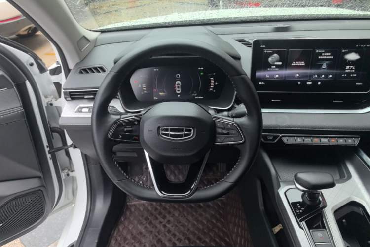 Used Geely Auto Preface 2021 2.0TD Luxury Version Steering Wheel